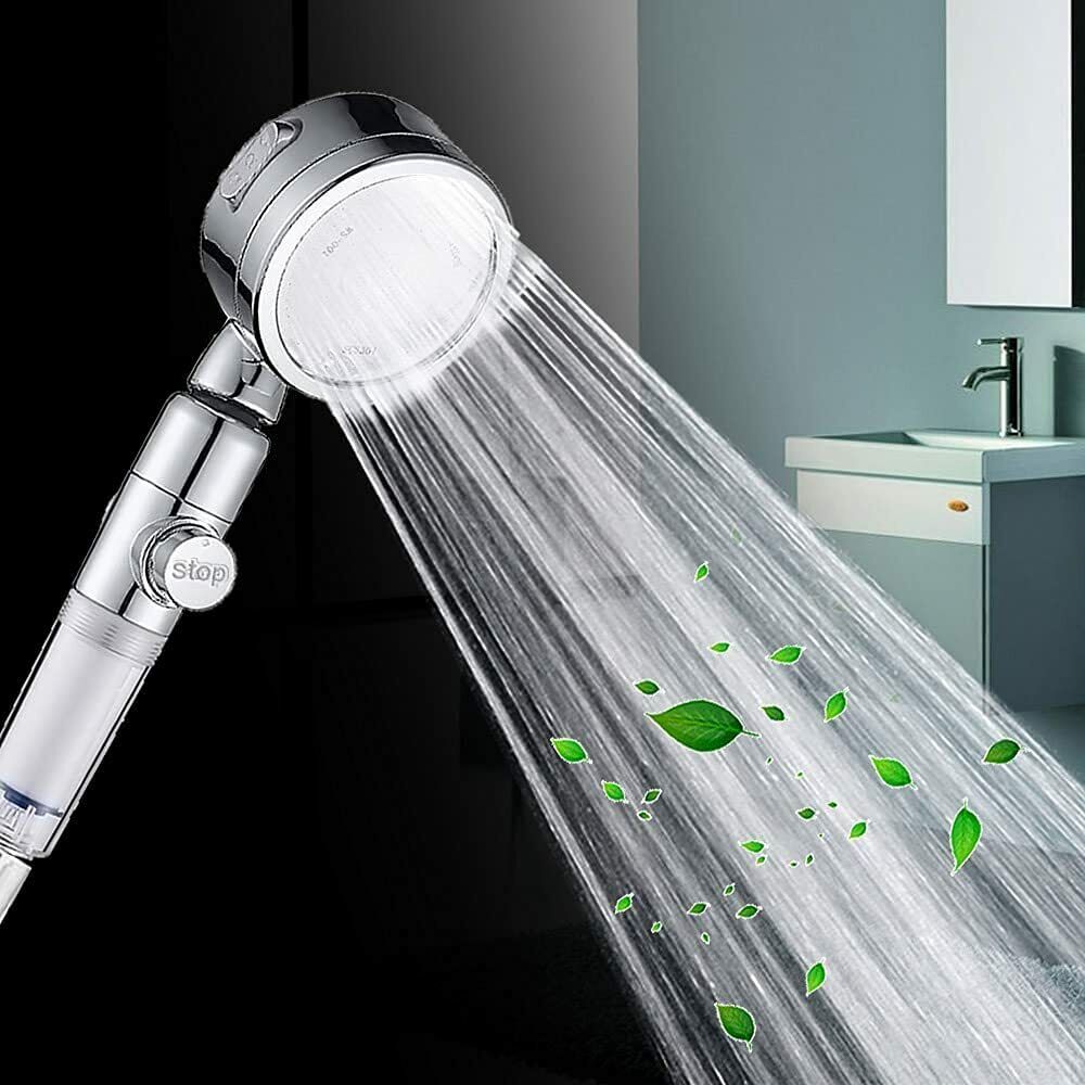 High pressure filtered shower head with 3 spray modes